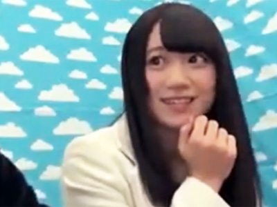 「もう勃起しちゃったんですか？」童貞に生挿入＆初中出しさせるくびれ巨乳の美女