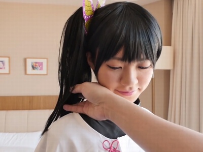 鬼滅〇刃・栗〇落カナヲコスした黒髪美少女が泣いてるような表情でアヘっちゃうイチャラブオフパコ